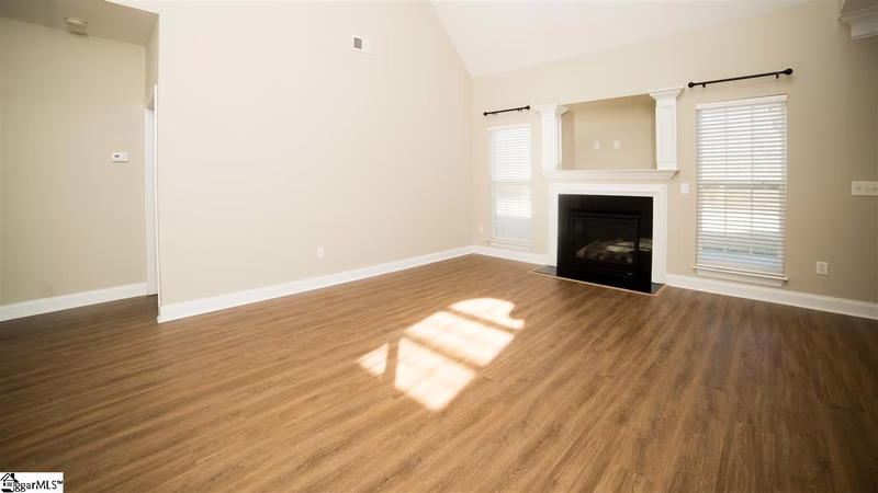 Property image 2 at 310 Cypresshill Court, Simpsonville, SC 29681
