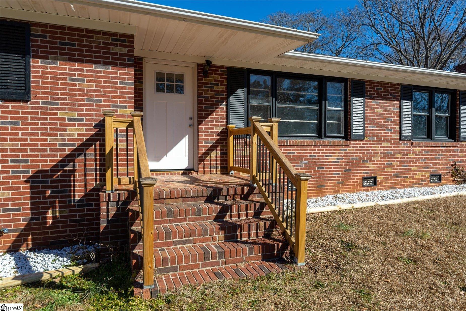 Property image 3 of 2517 Mckinley Drive in Fairfield Acres, Anderson, SC 29621-6730