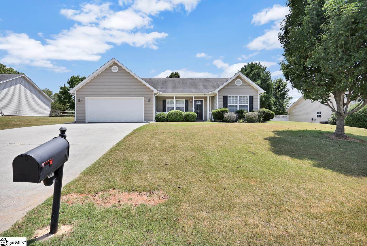 Property image 2 of 111 Baltic Avenue in Westwood Pointe, Anderson, SC 29621