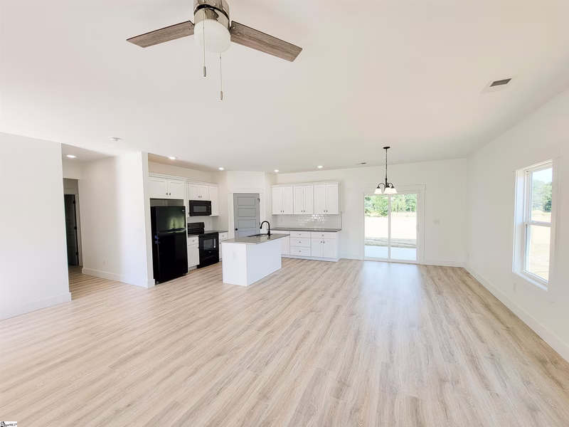 Property image 5 at 207 Essex Drive, Clinton, SC 29325
