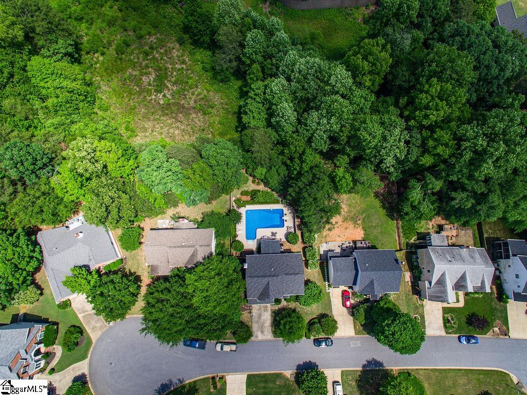 Property image 4 of 208 N Antigo Court in Hudson Forest, Greer, SC 29650