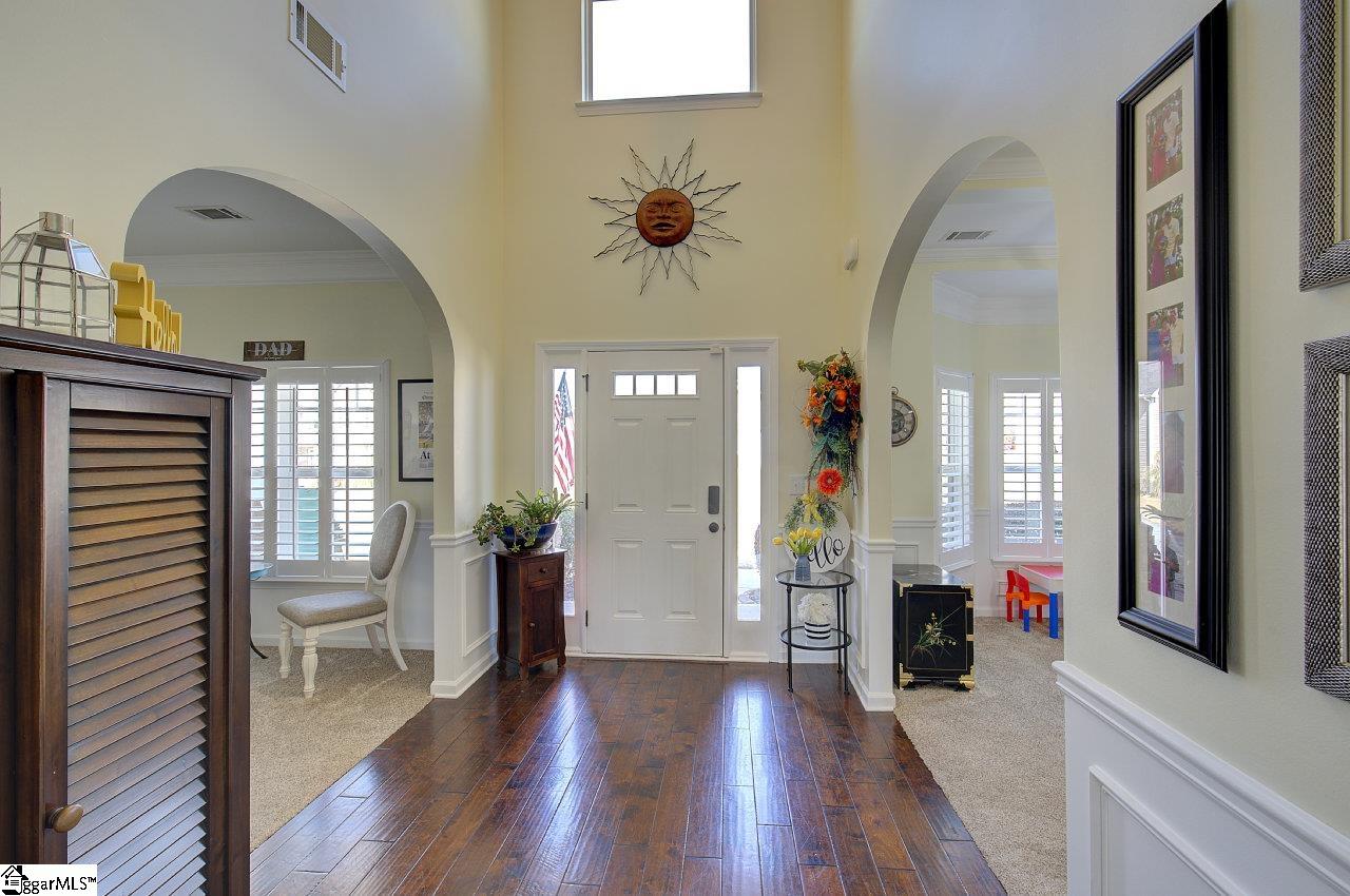Property image 3 of 505 W Holloway Drive in Reidville Crossing, Woodruff, SC 29388