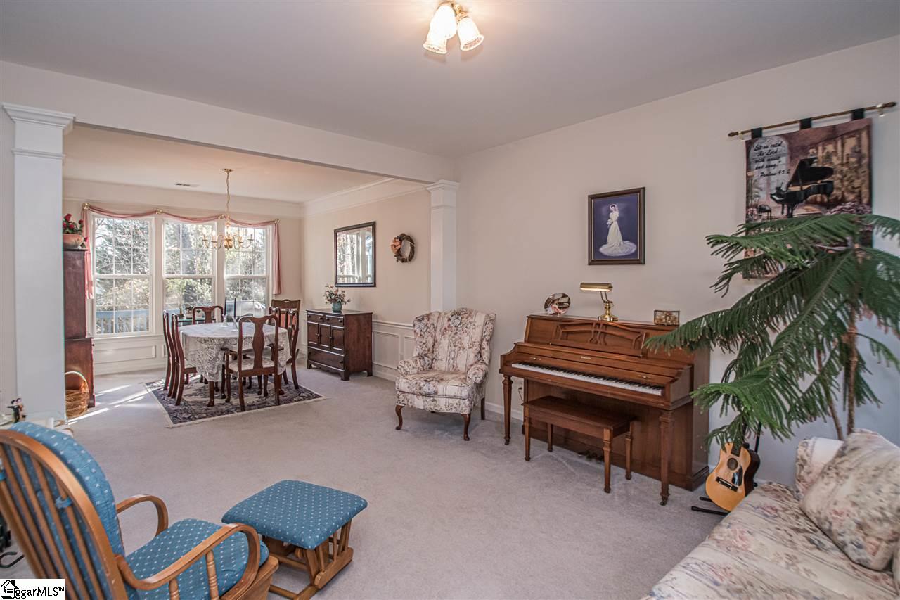 Property image 2 of 104 N Antigo Court in Hudson Forest, Greer, SC 29650