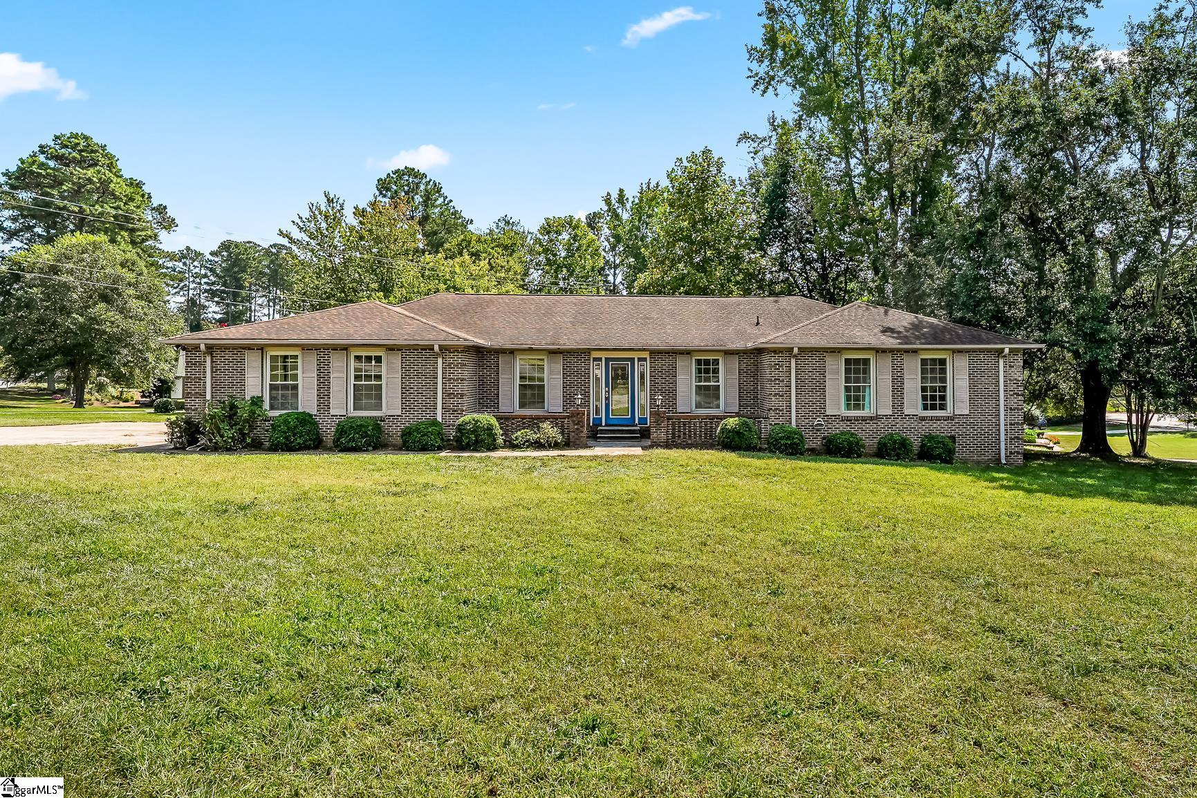 Property image 3 of 200 Tiffany Drive in Regency Park, Anderson, SC 29625