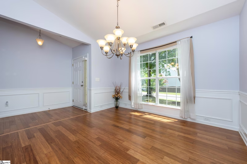 Property image 2 at 300 Appleton Lane, Mauldin, SC 29662