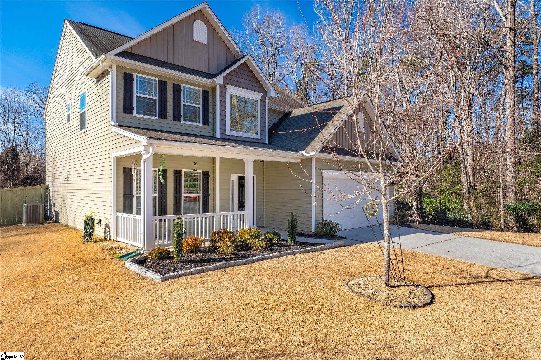 Property image 2 of 60 Killarney Lane in Lismore Park, Greer, SC 29650