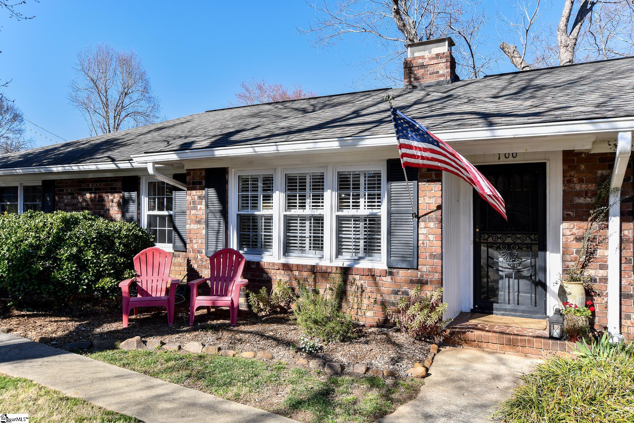 Property image 3 of 100 Iverson Street in Heritage Hills, Greenville, SC 29615