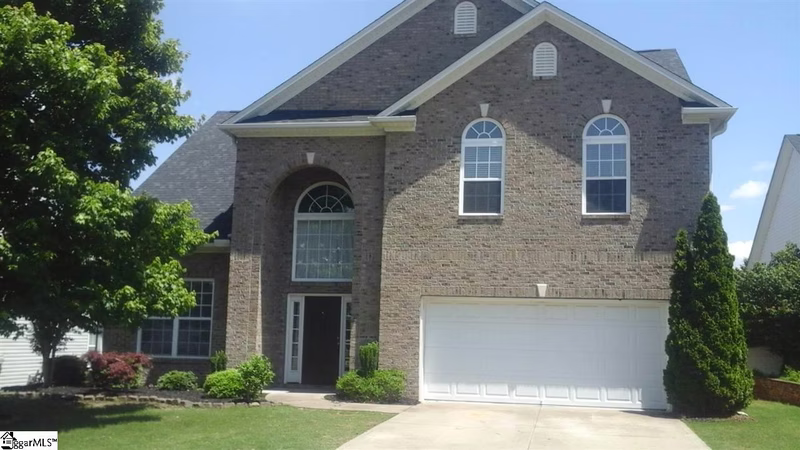 800 Center Road
