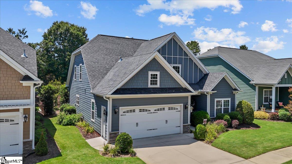Property image 2 of 12 Moss Wood Circle in Boxwood, Simpsonville, SC 29681