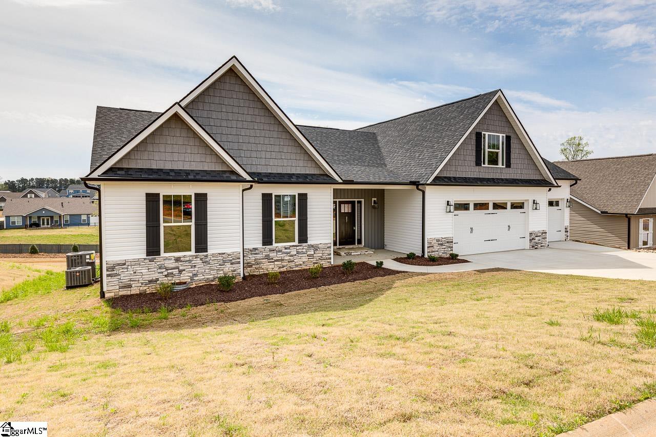 Property image 3 of 27 Marion Meadow Lane in Marion Meadow, Travelers Rest, SC 29690
