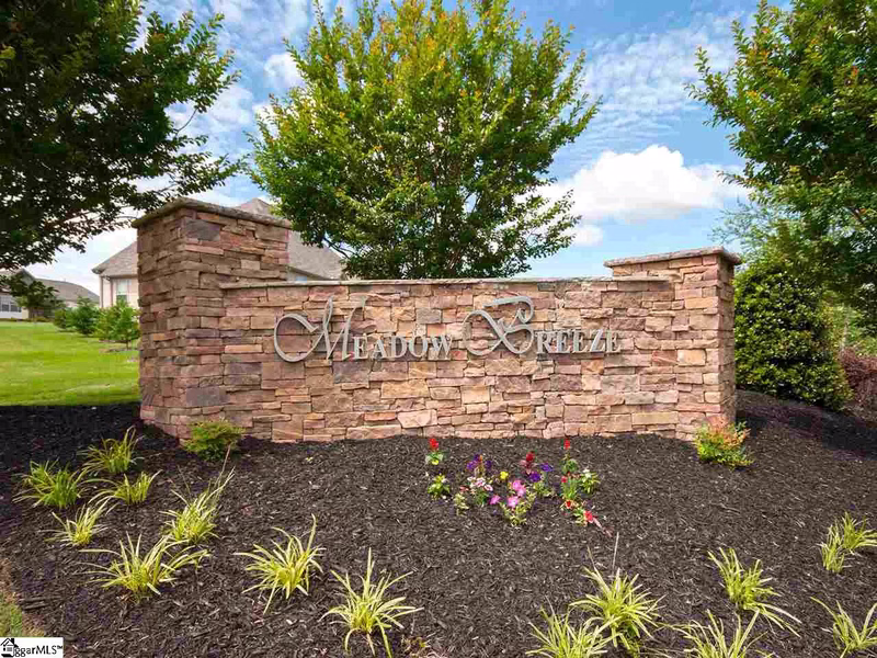 Property image 2 at 10 Rising Meadow Lane, Taylors, SC 29687