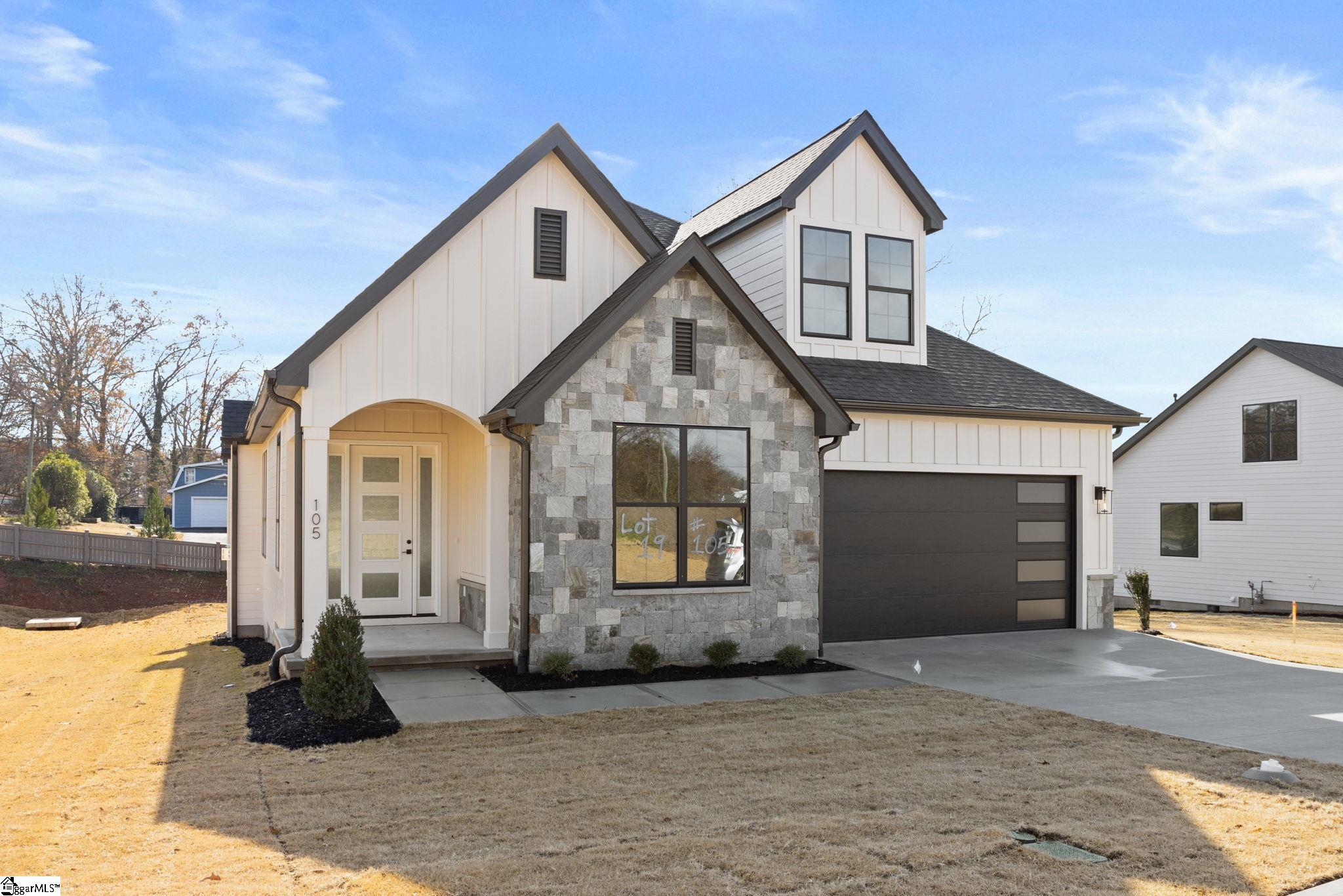 Property image 2 of 105 Selby Drive in Clemson Meadows, Clemson, SC 29631
