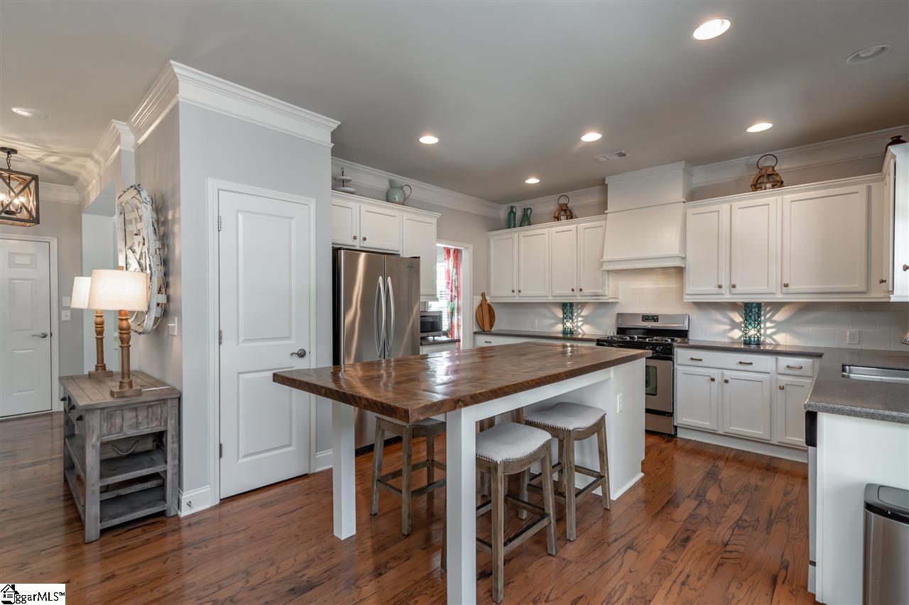Property image 3 of 47 Richland Creek Drive in Richland Creek at North Main, Greenville, SC 29609