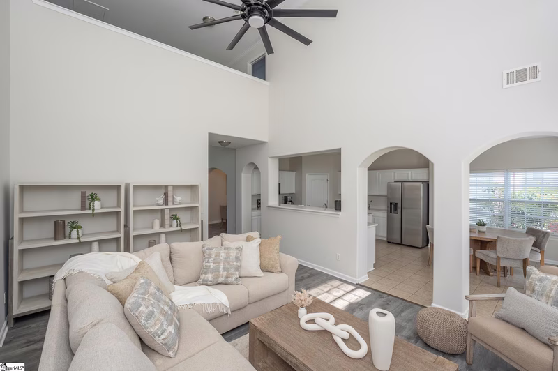 Property image 5 at 800 Center Road, Taylors, SC 29687