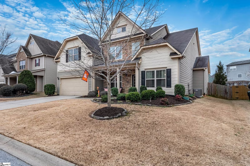 Property image 2 at 323 Strasburg Drive, Simpsonville, SC 29681