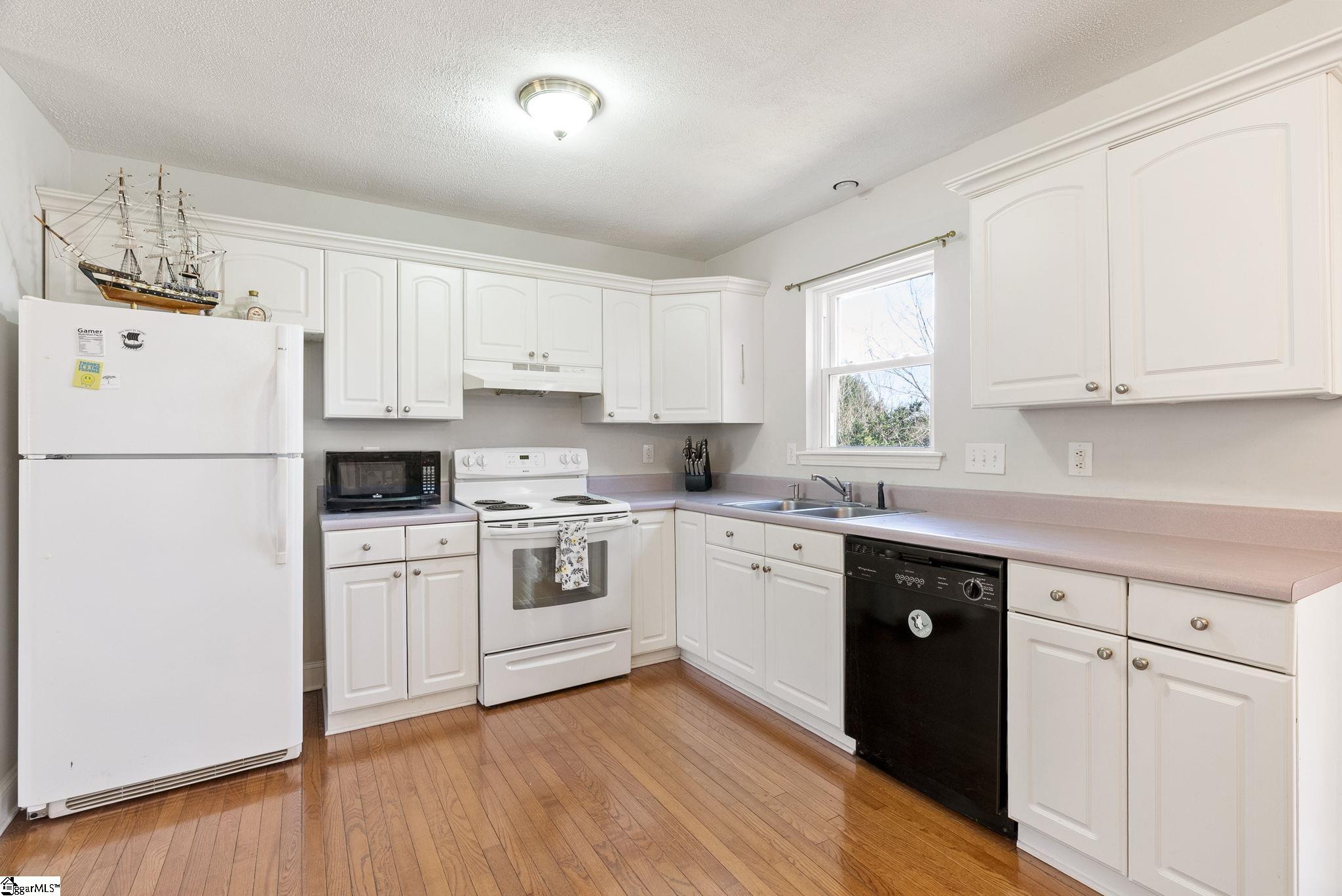 Property image 5 of 207 Gemini Way in Crestview Hills, Greer, SC 29651