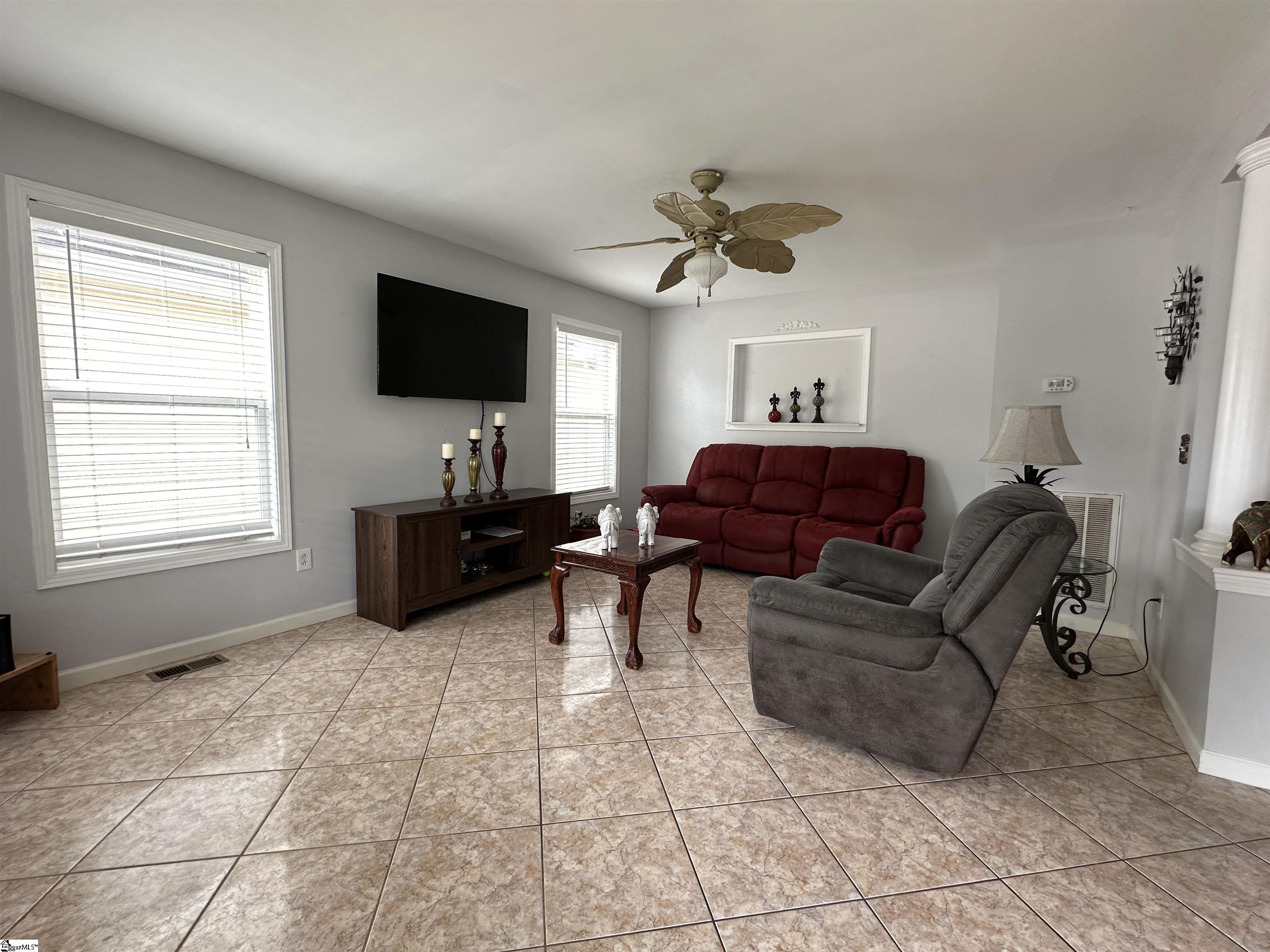 Property image 5 of 12 FLEMING Street in Arcadia Hills, Greenville, SC 29607