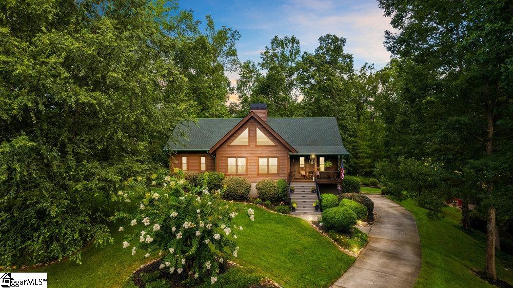 Property image 2 of 215 Lord Byron Lane in The Summit at Cherokee Valley, Travelers Rest, SC 29690-7212