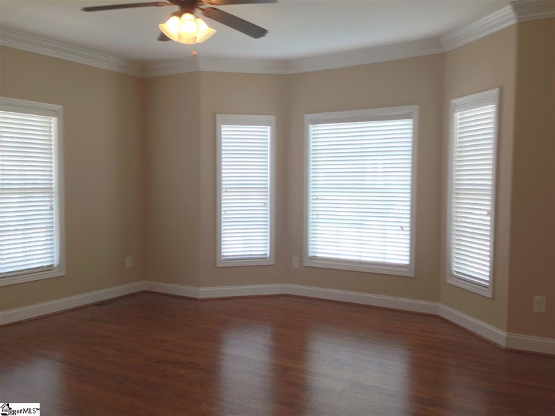 Property image 4 at 4 Applewood Drive, Greenville, SC 29615