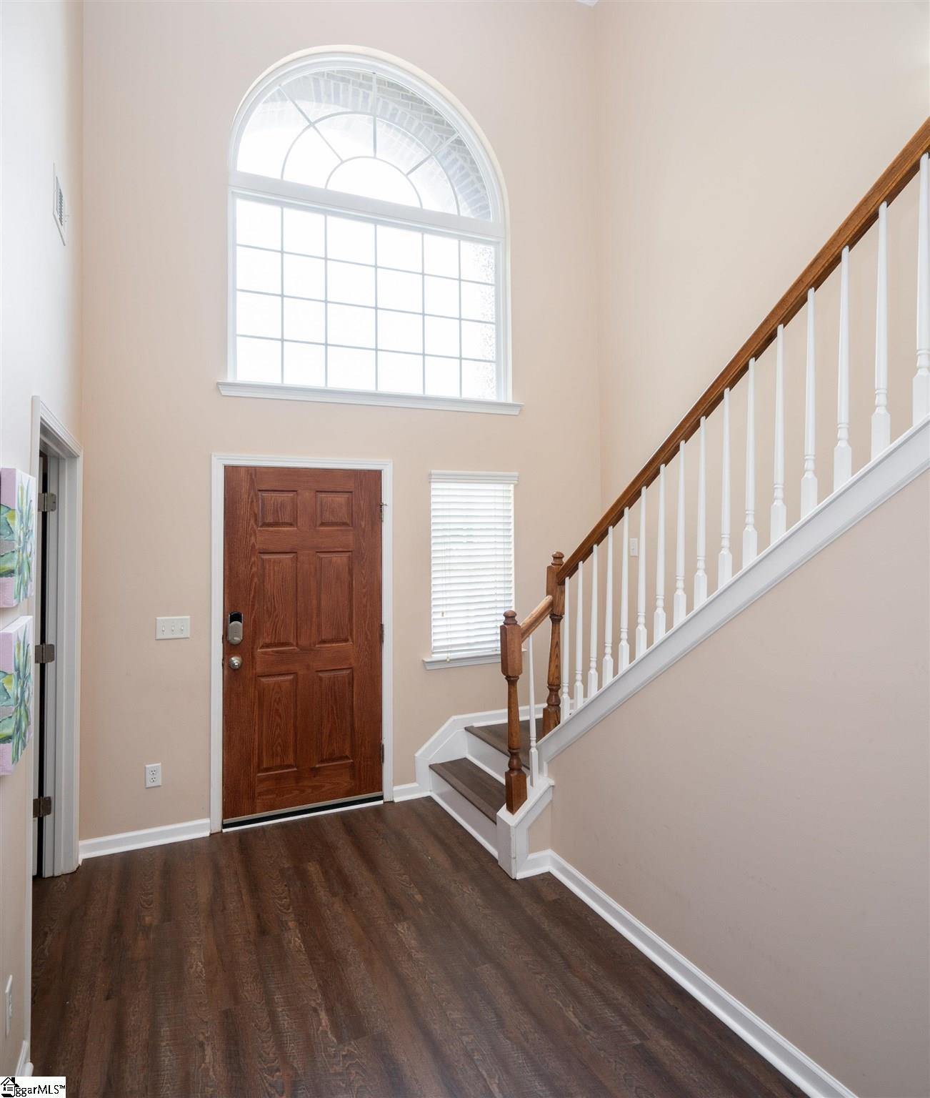 Property image 4 of 10 Echo Valley Drive in Reid Valley, Taylors, SC 29687