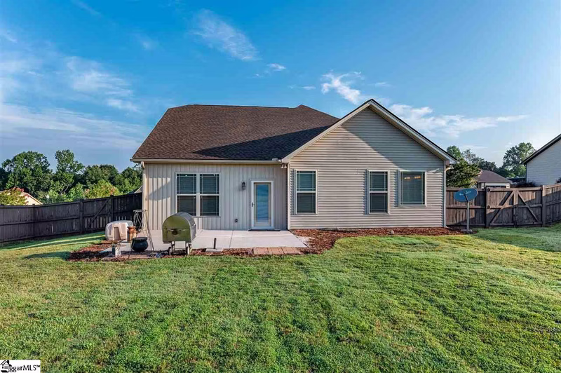 Property image 5 at 47 Rising Meadow Lane, Taylors, SC 29687