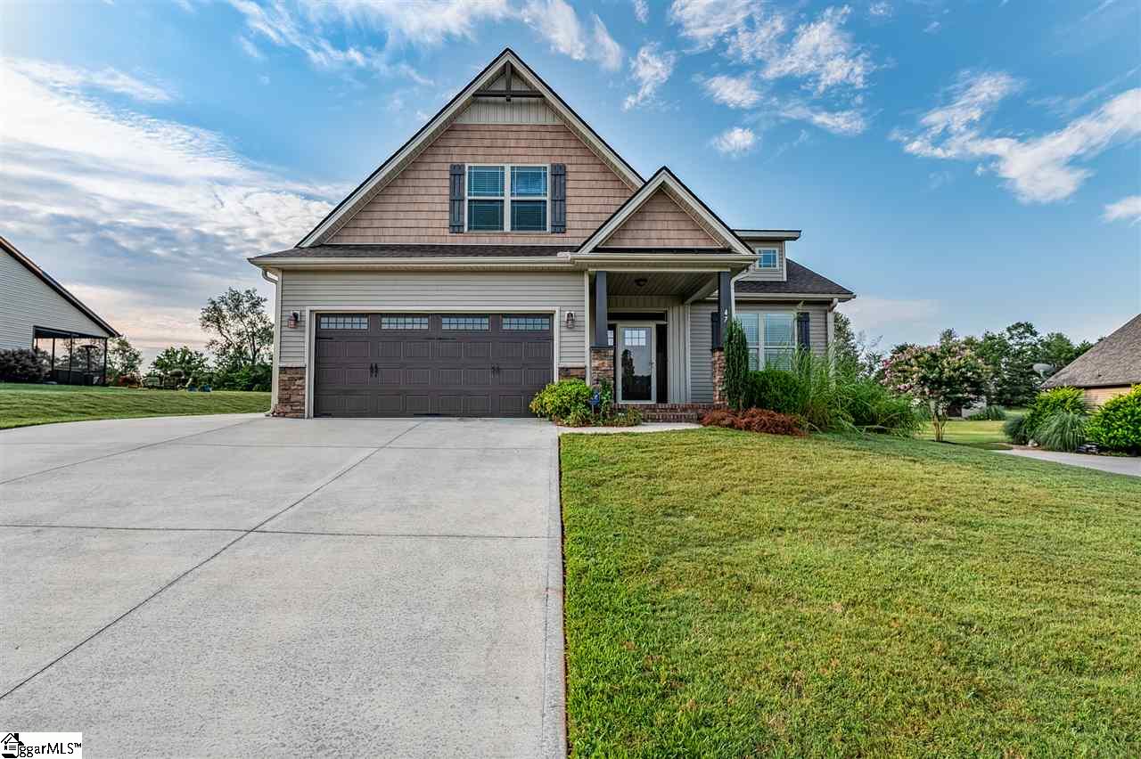 Property image 2 of 47 Rising Meadow Lane in Meadow Breeze, Taylors, SC 29687