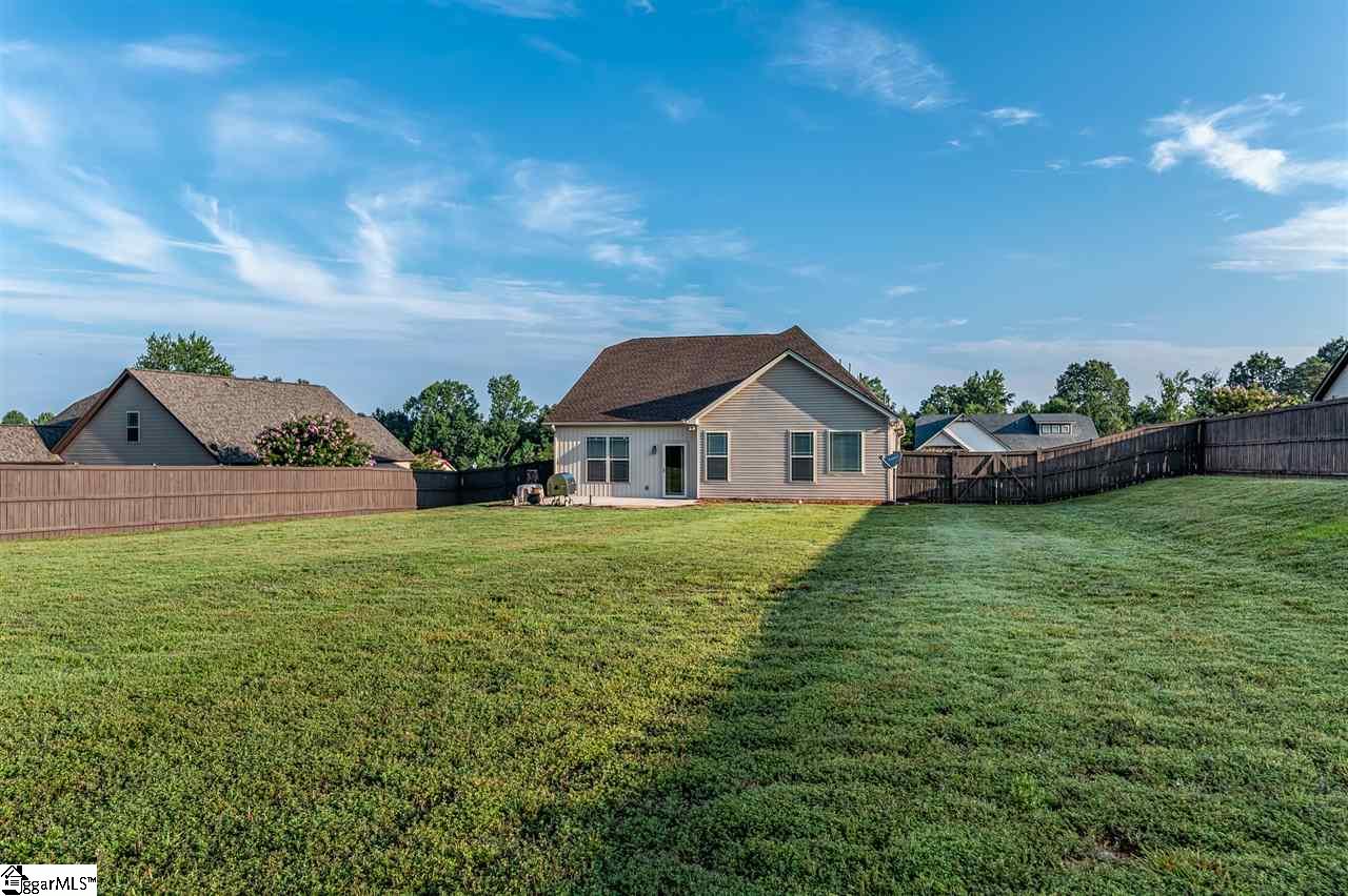 Property image 4 of 47 Rising Meadow Lane in Meadow Breeze, Taylors, SC 29687