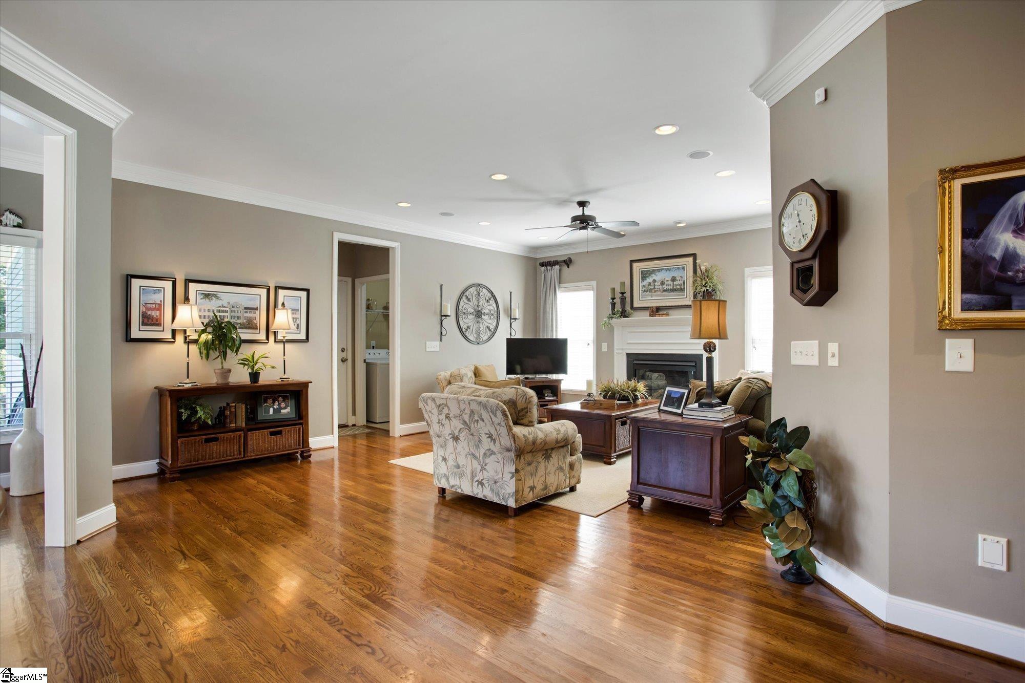 Property image 4 of 334 Crandon Drive in Tuscan Woods, Greenville, SC 29615