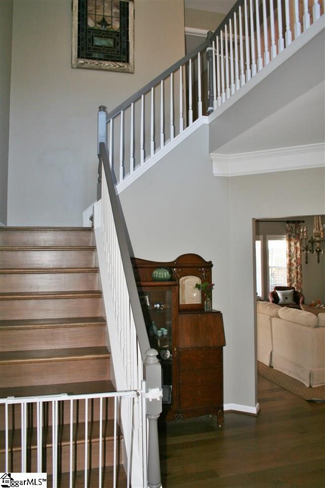 Property image 5 of 32 Richland Creek Drive in Richland Creek at North Main, Greenville, SC 29609