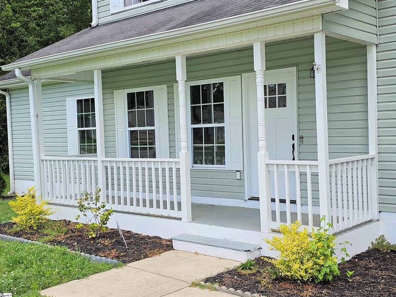 Property image 2 at 105 Heather Glen Lane, Clinton, SC 29325
