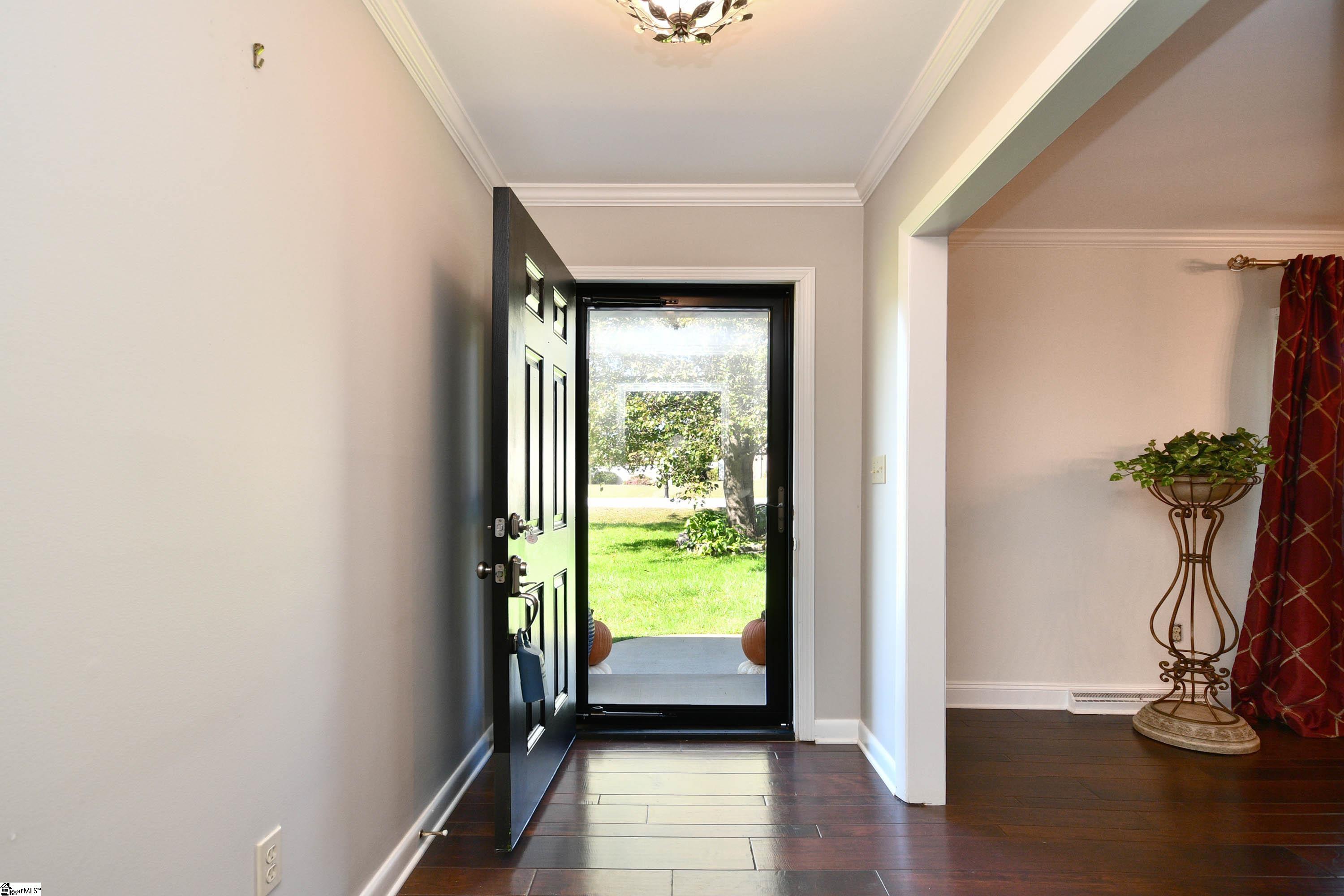 Property image 4 of 504 Butler Springs Road in Heritage Hills, Greenville, SC 29615