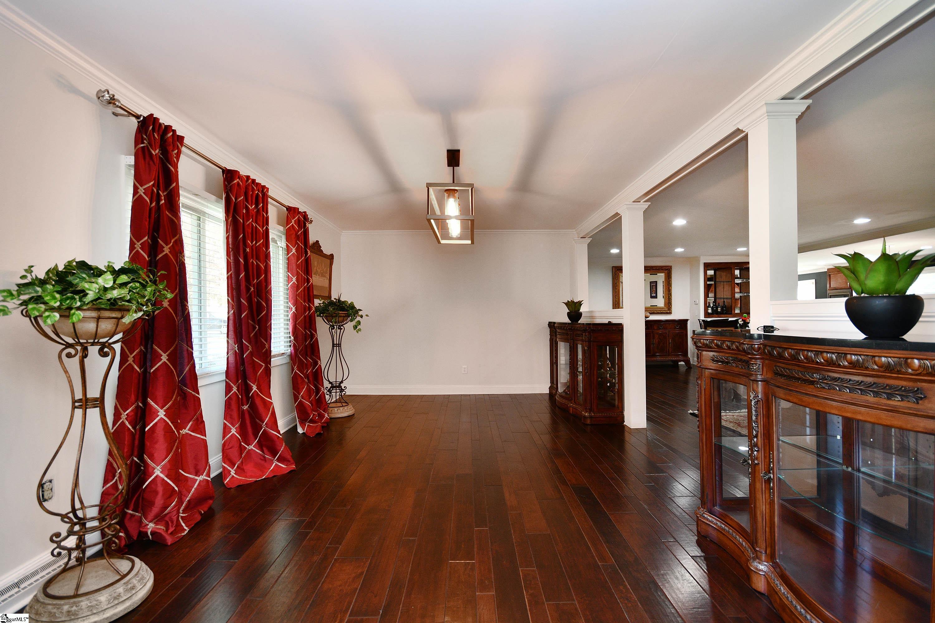 Property image 5 of 504 Butler Springs Road in Heritage Hills, Greenville, SC 29615