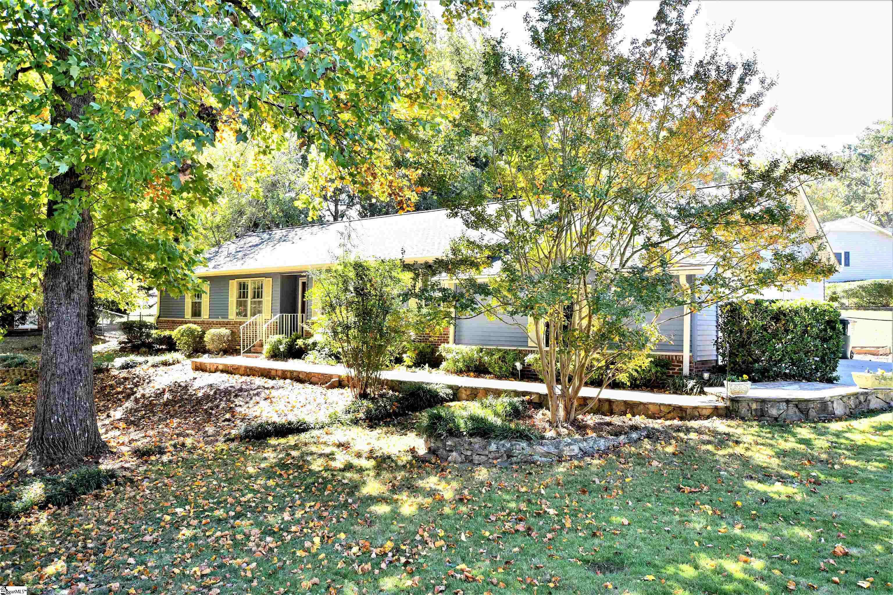 Property image 3 of 2 Stonecutter Lane in Gray Fox Run, Taylors, SC 29687
