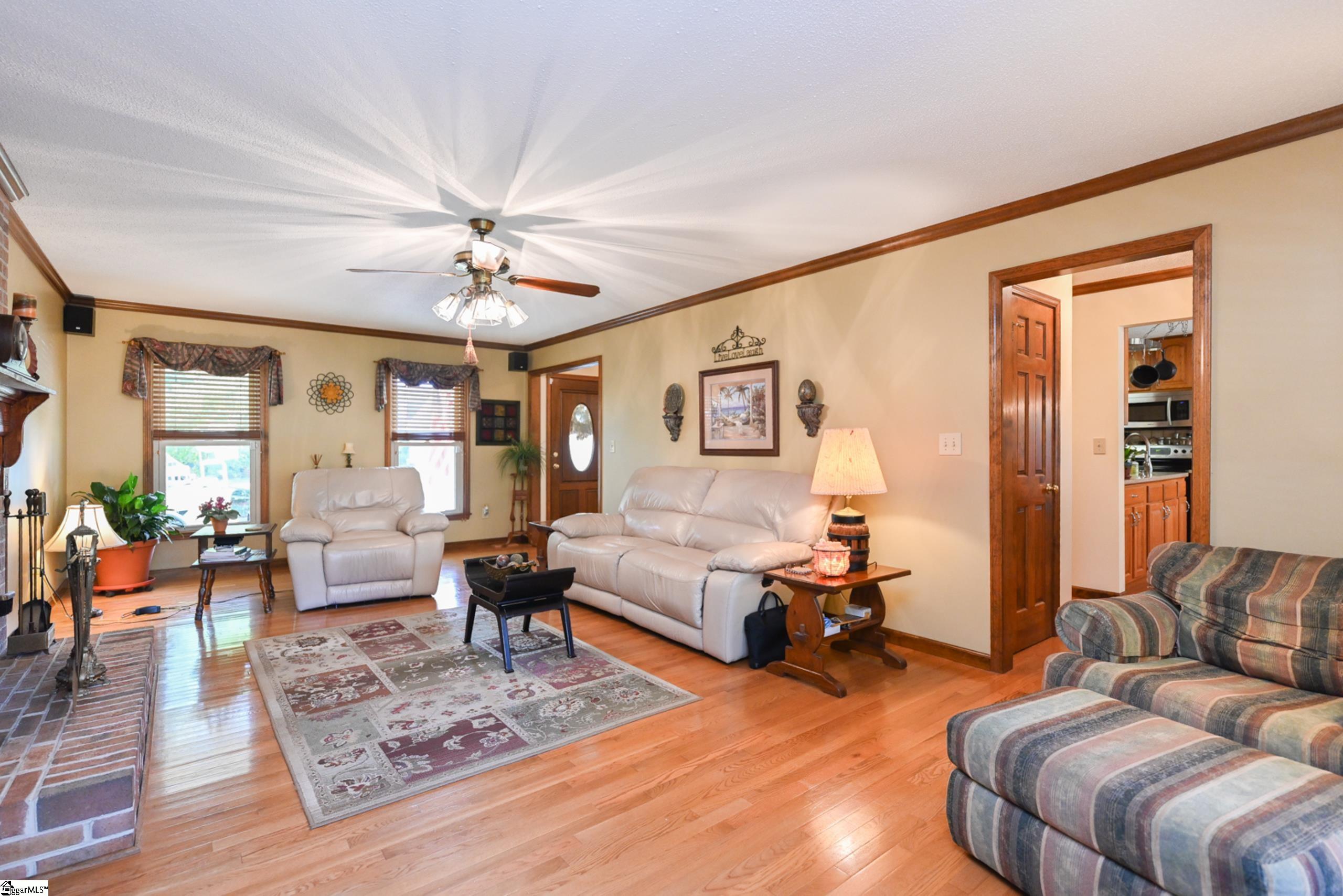 Property image 4 of 308 Wappoo Lane in Ashley Oaks, Taylors, SC 29687
