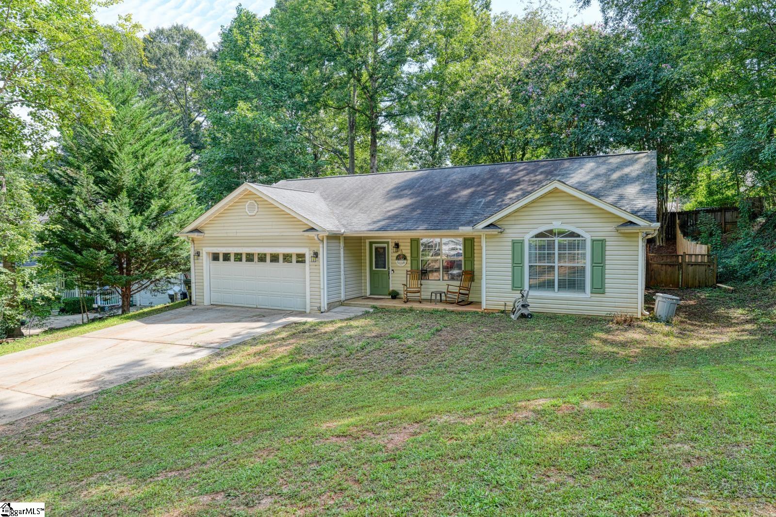 Property image 5 of 134 W Celestial Drive in Crestview Hills, Greer, SC 29651