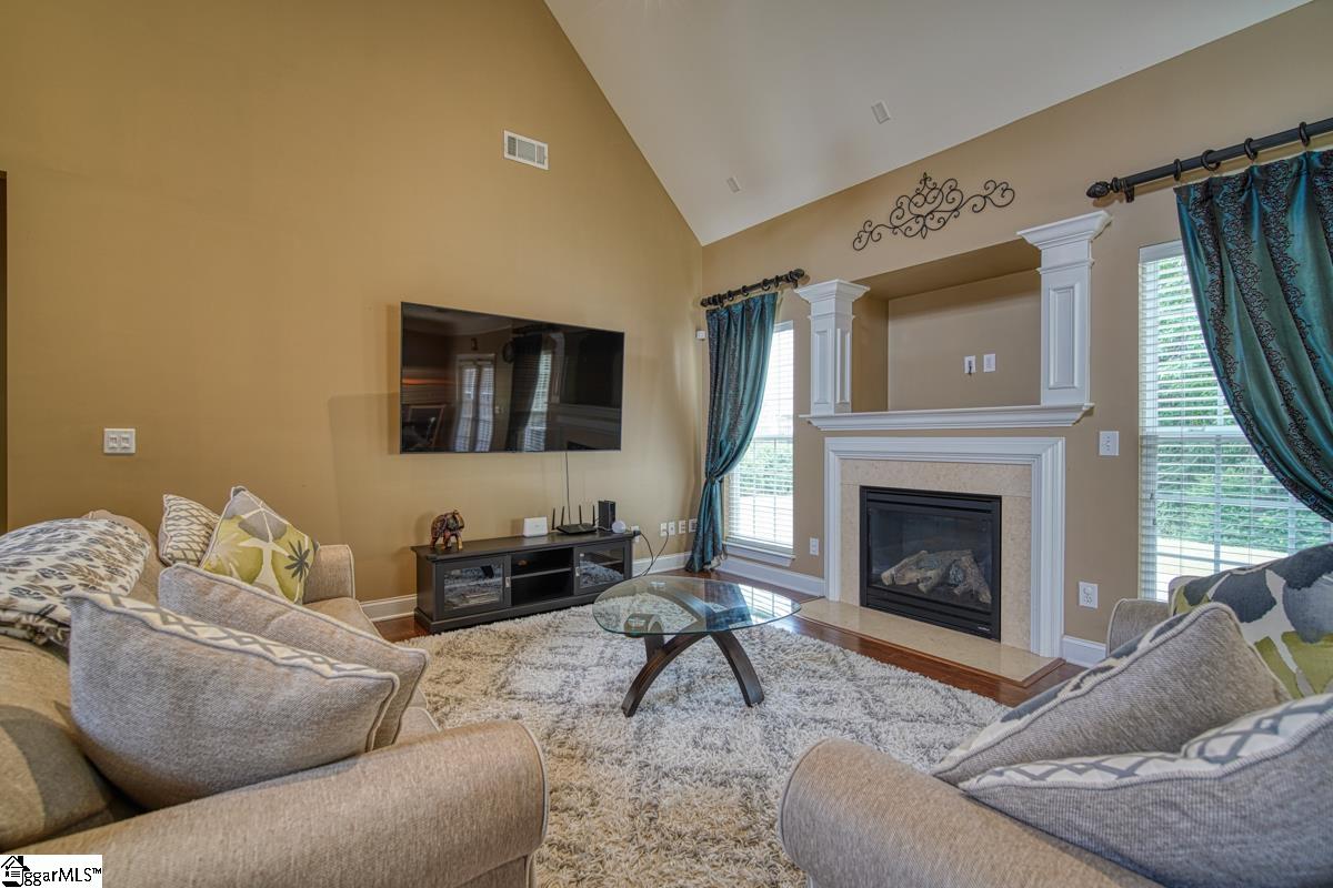 Property image 5 of 3 Cedar Hill Court in Harrison Cove, Simpsonville, SC 29681