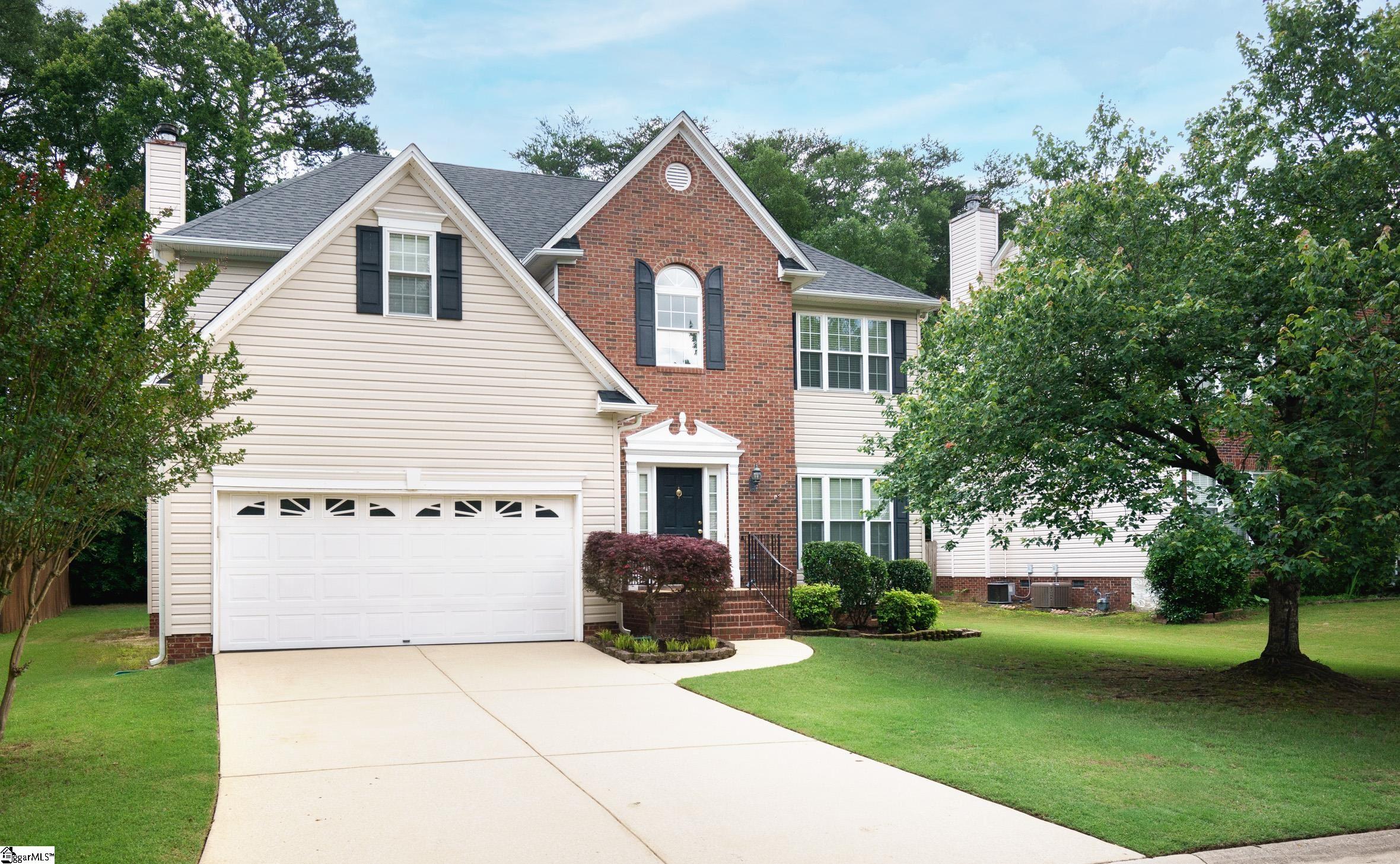 Property image 2 of 7 S Antigo Court in Hudson Forest, Greer, SC 29650
