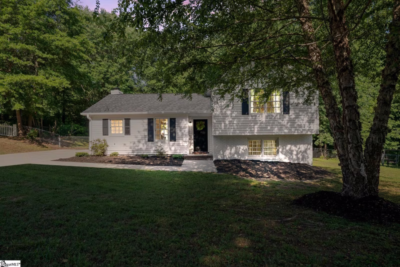Property image 2 at 614 Gray Fox Square, Taylors, SC 29687