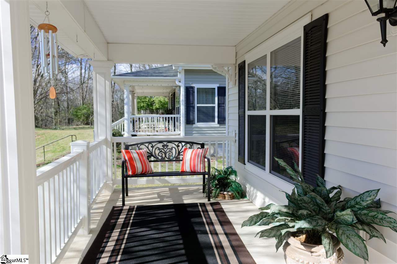 Property image 3 of 125 Provence Street in Arcadia Hills, Greenville, SC 29607