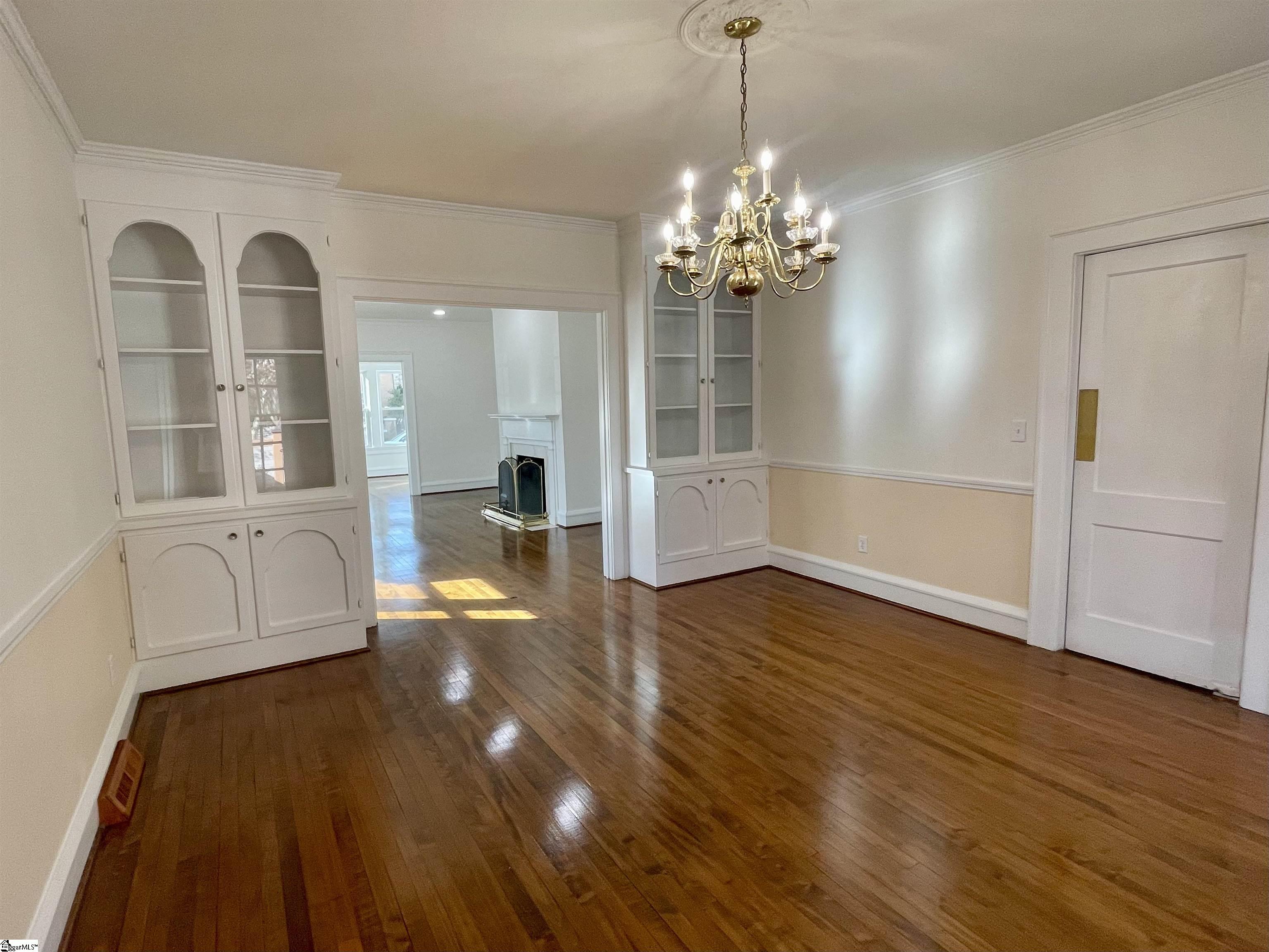 Property image 5 of 108 W Walnut Street in College View, Clinton, SC 29325