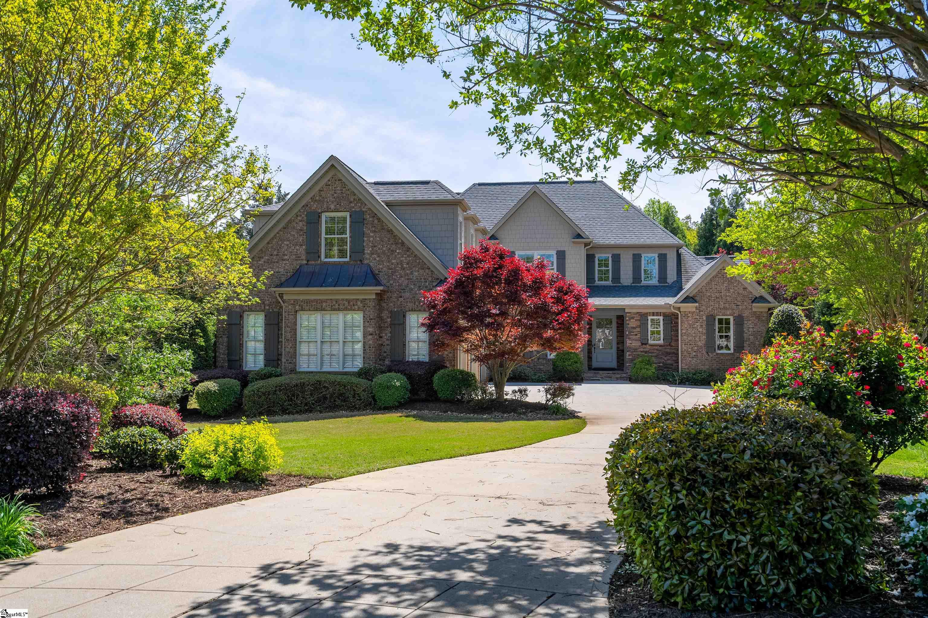 Property image 2 of 26 London Court in Glen Abbey, Greer, SC 29650
