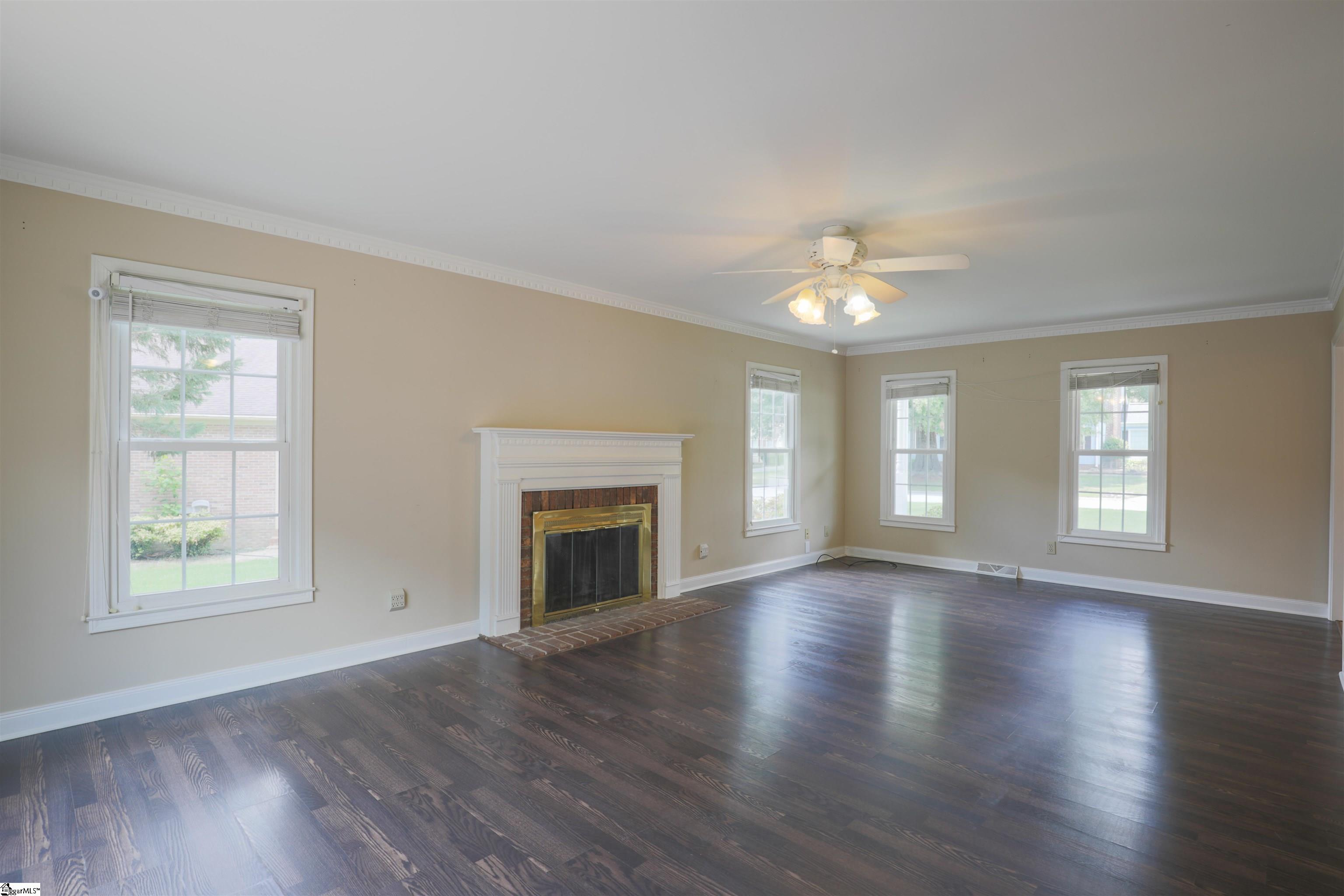 Property image 5 of 109 Harlequin Court in Heritage Lakes, Simpsonville, SC 29681