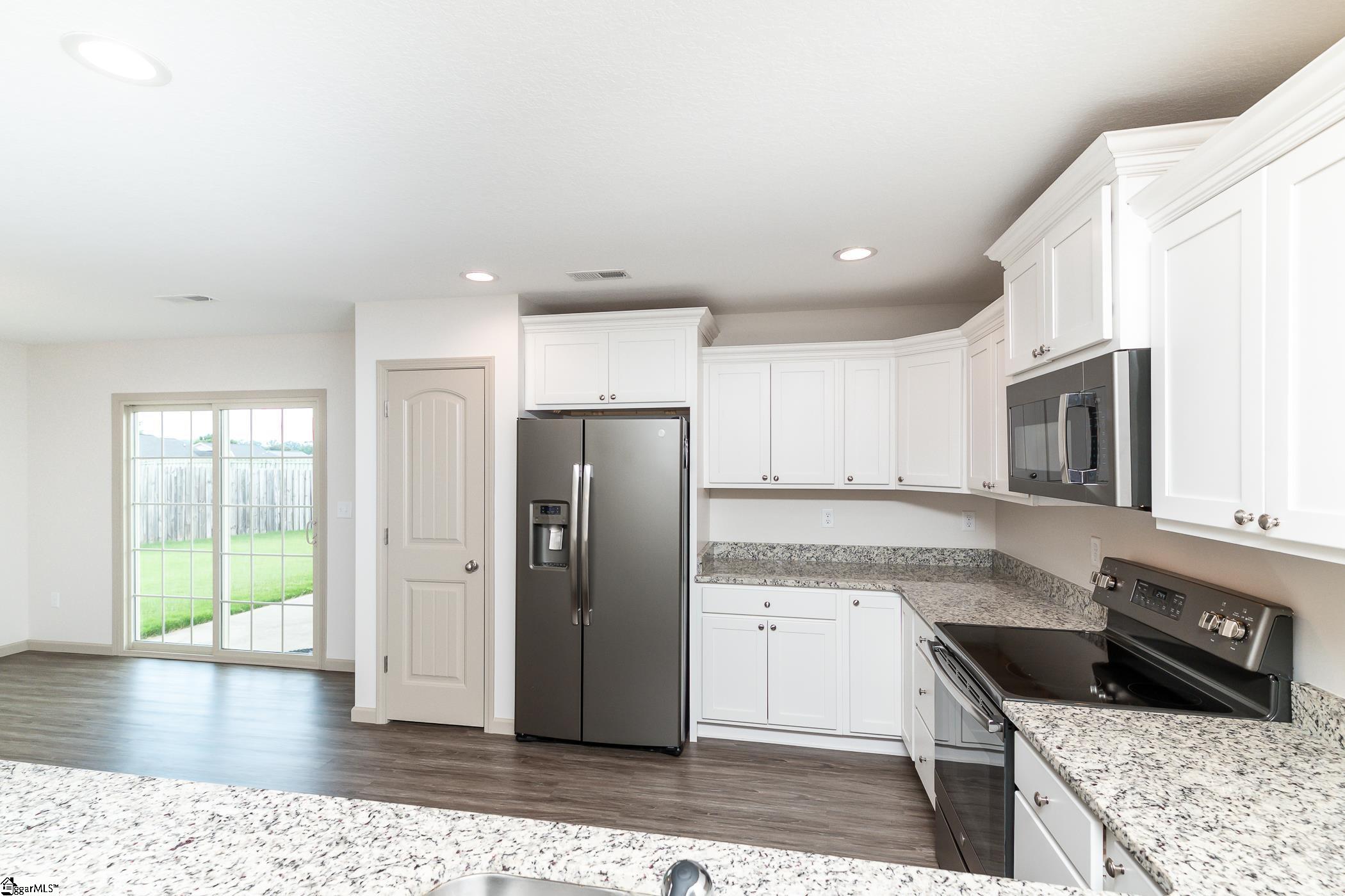 Property image 5 of 120 Sleepy River Road in Lockeland Park, Simpsonville, SC 29681