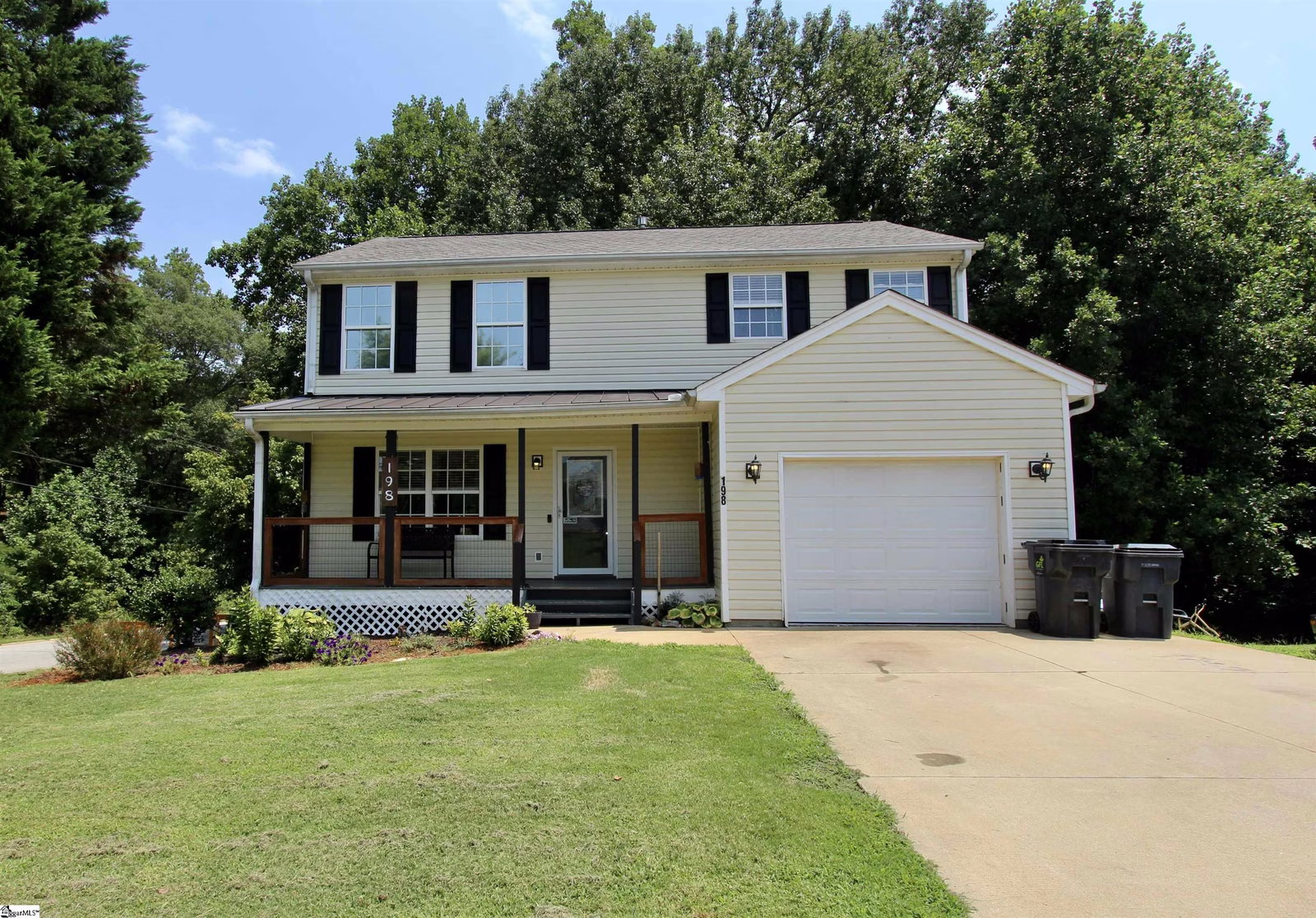 Property image 1 at 198 Spring Street, Duncan, SC 29334