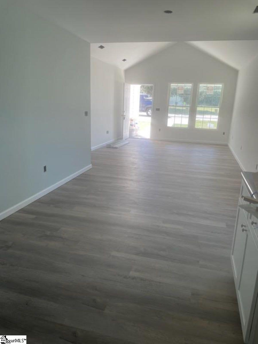 Property image 4 of 107 COLLETON Lane in Blossom Meadows, Clinton, SC 29325