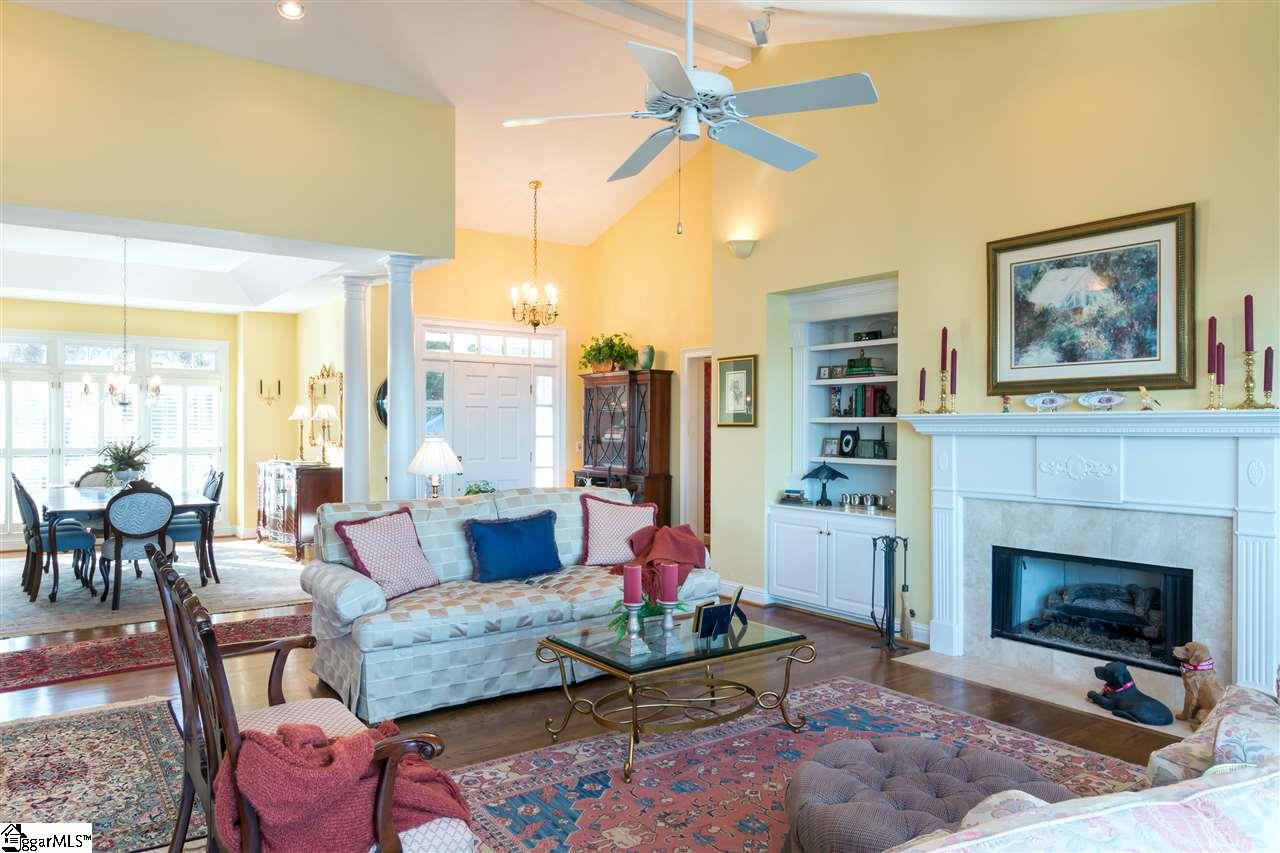 Property image 3 of 607 Topaz Court in Emerald Pointe, Seneca, SC 29672