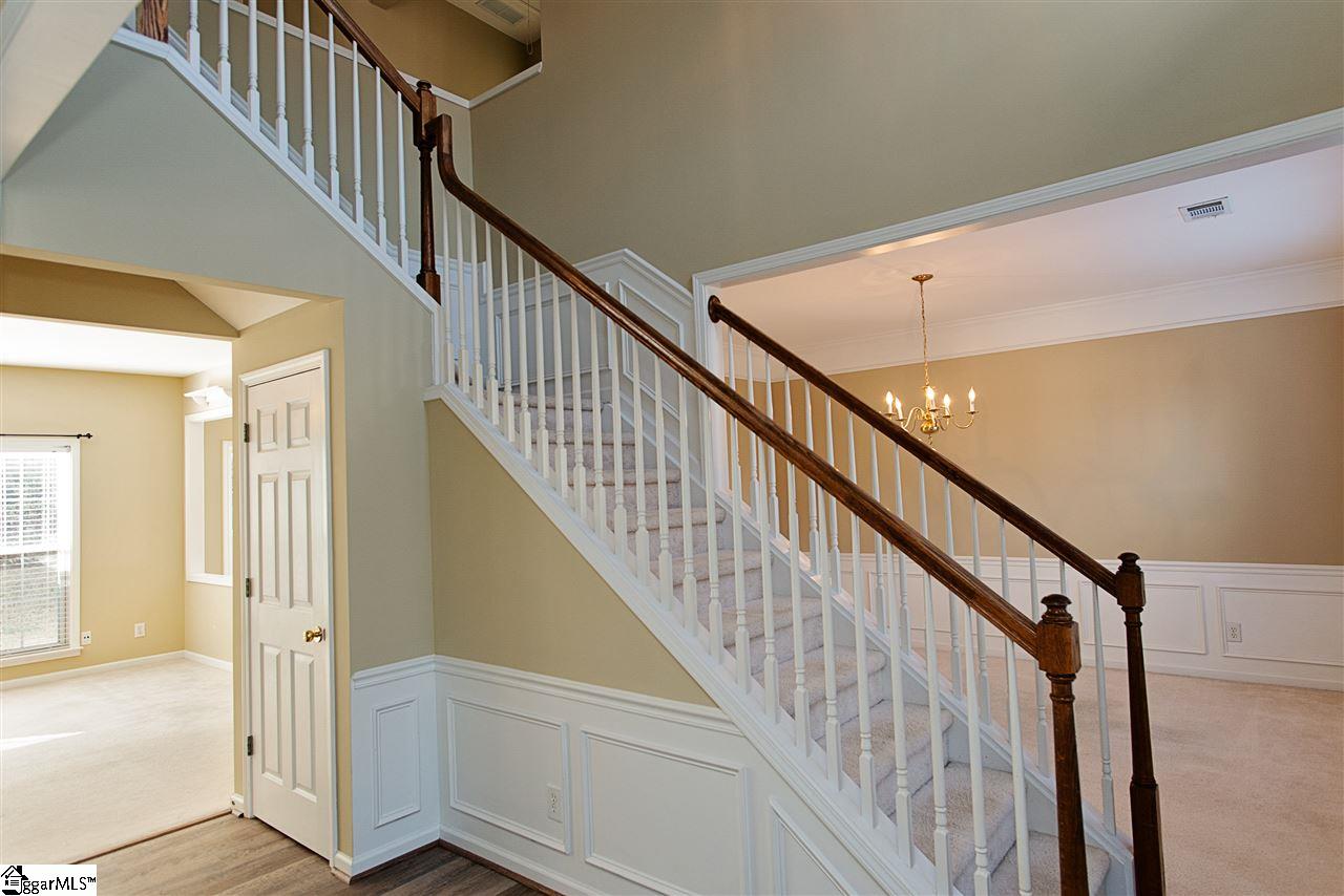 Property image 4 of 1 Wolf Den Drive in Hudson Forest, Greer, SC 29650