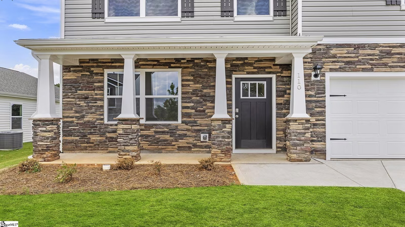 Property image 2 at 110 Depot Circle, Greenwood, SC 29646