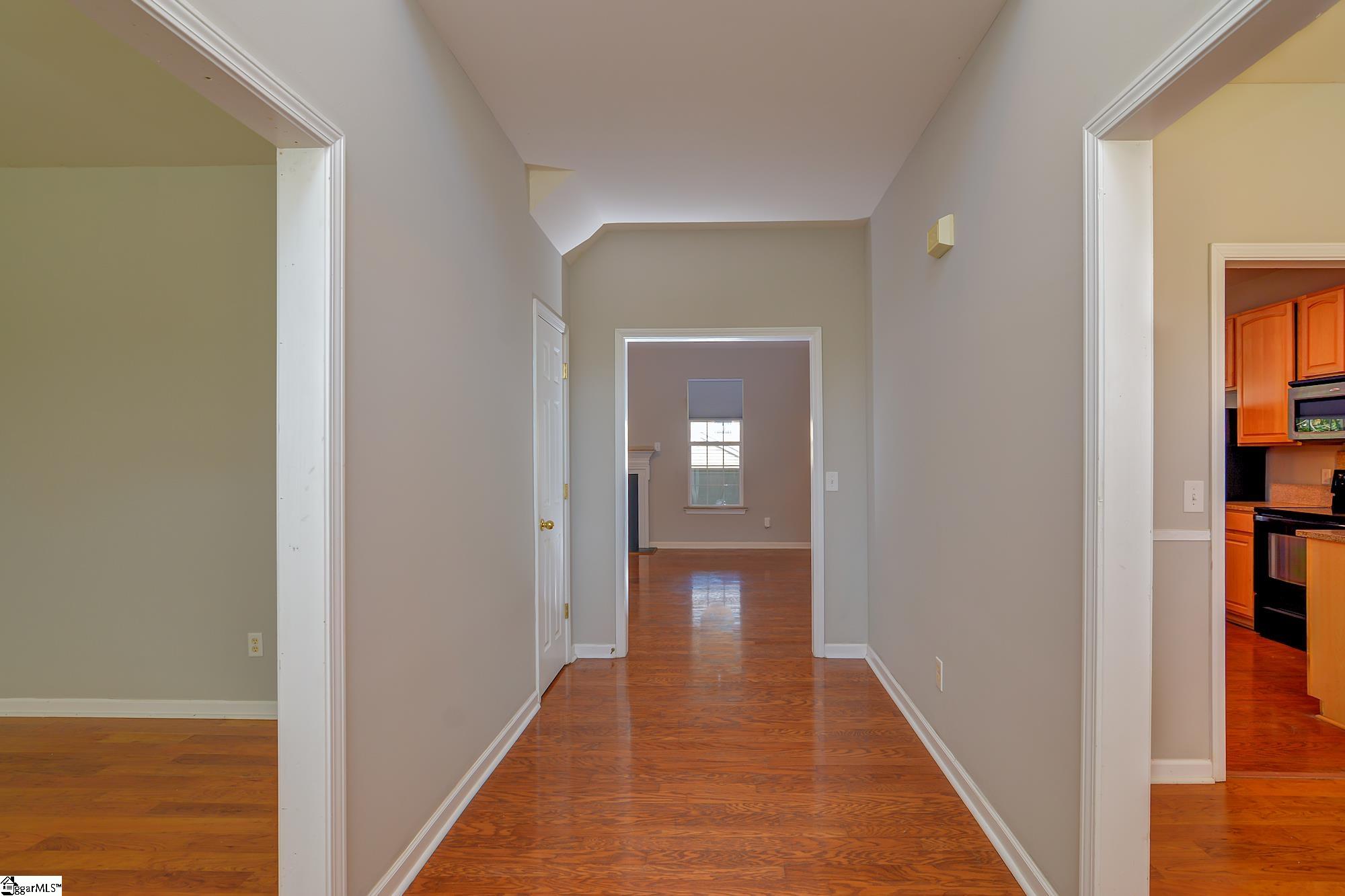 Property image 5 of 108 Belfast Court in Lismore Park, Greer, SC 29650-0984