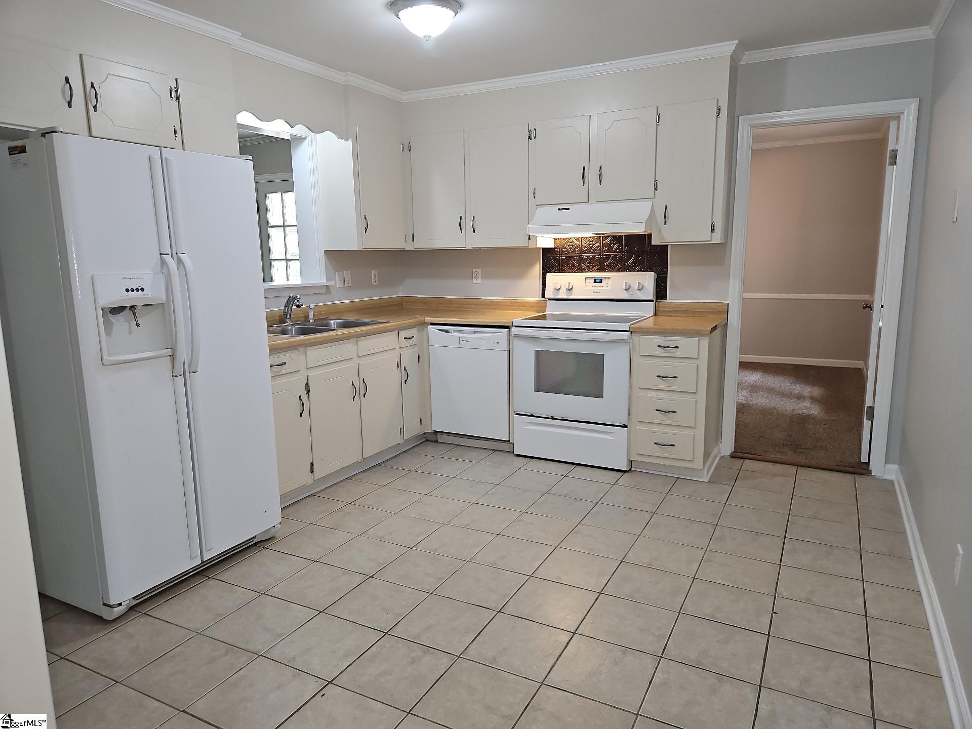 Property image 4 of 5 Belgrave Close in Gray Fox Run, Taylors, SC 29687